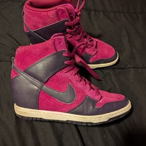 Nike Women's Magenta and Dark Purple High-Top Sneakers